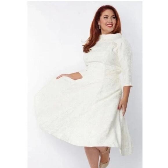 Unique Vintage Dresses & Skirts - Unique Vintage Stunning Creamy White Jacquard Dress M 6 8 NWOT Wedding Party